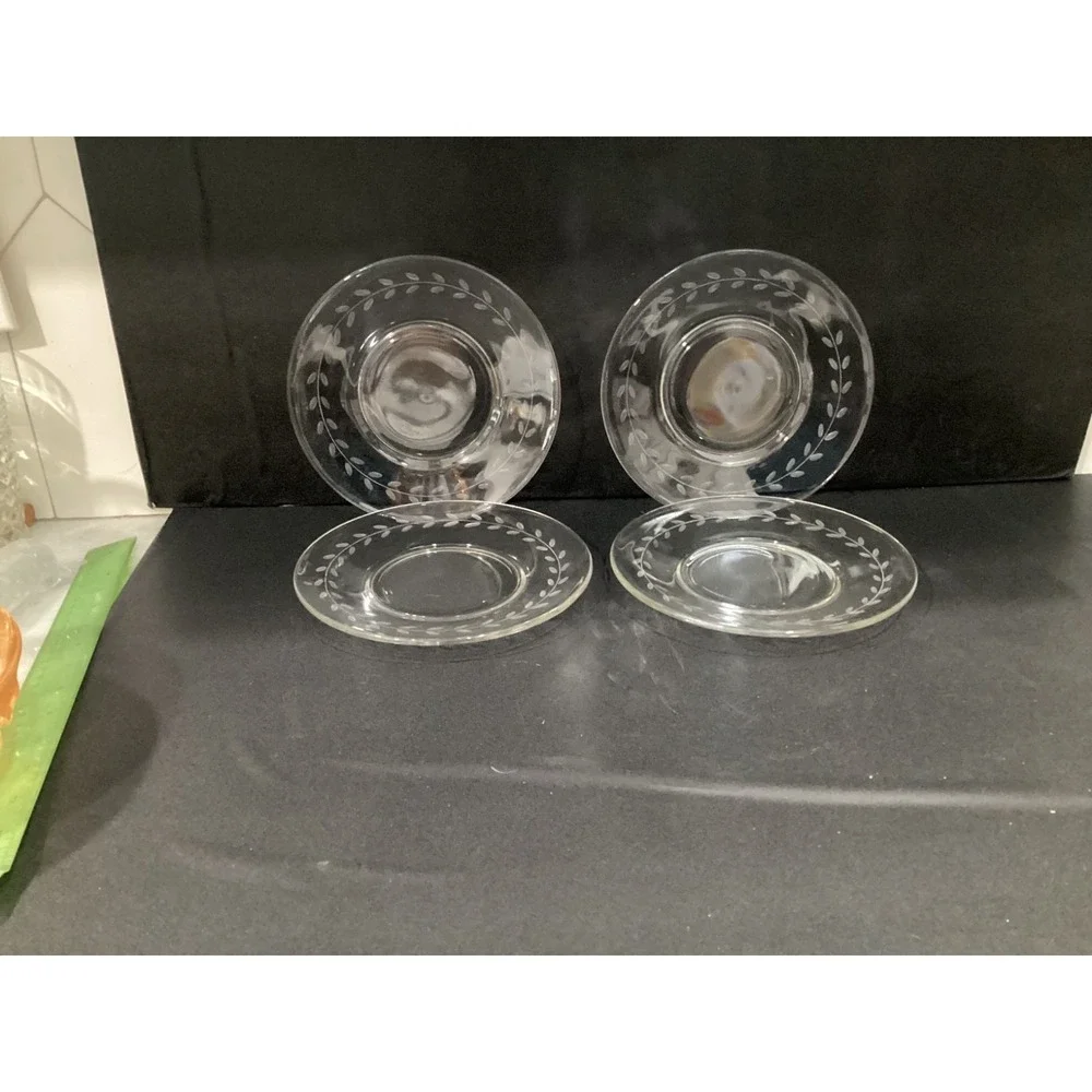 Anchor Hocking Laurel Leaf Clear Glass Luncheon Salad Plates Set Of 4 Vintage 8
